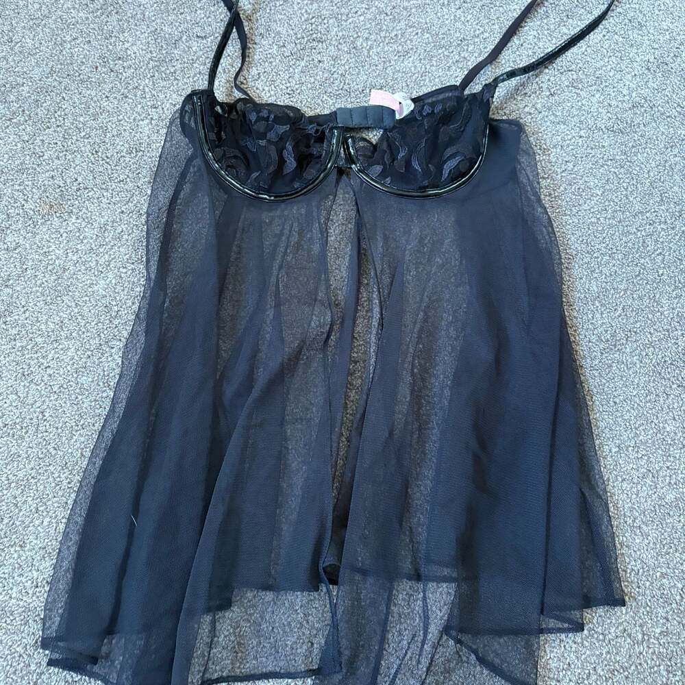 Victoria’s Secret Black Lace Mesh Babydoll Lingerie Nightie 34B